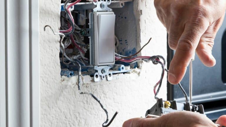 643803605c4f13.38392419 missioncontentfile electricien competent