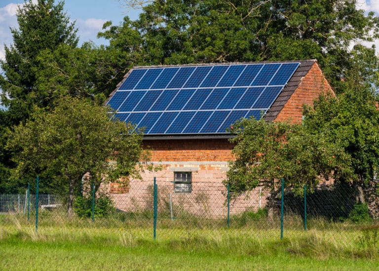 Les avantages des panneaux solaires pour votre maison