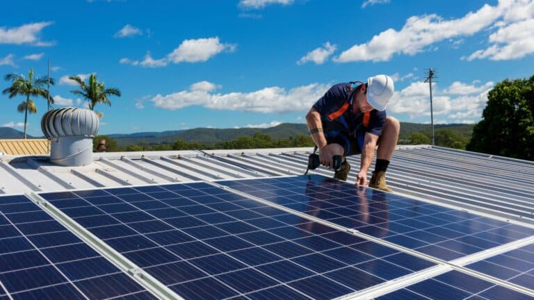 aides et subventions pour une installation solaire en france en 2023