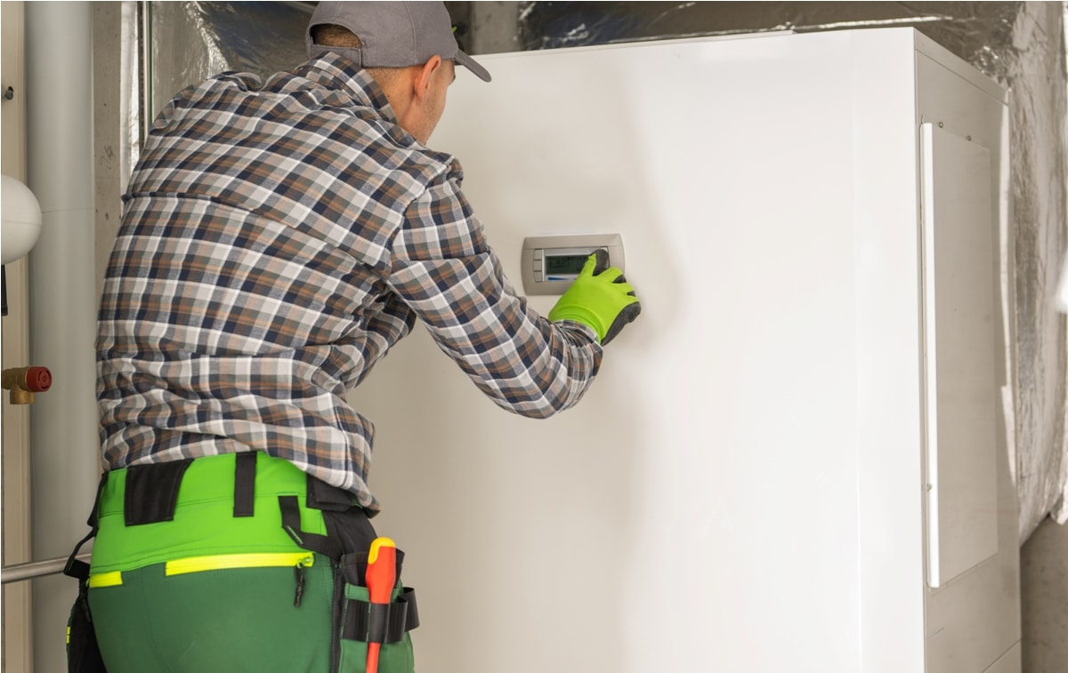residential indoor heat pump installation and adjustment