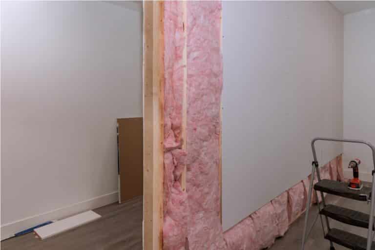 screwing drywall on beams framing after installing sound and thermal insulation