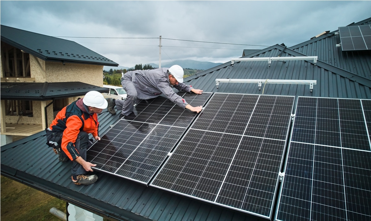 technicians installing photovoltaic solar panels o 2023 09 29 17 15 32 utc