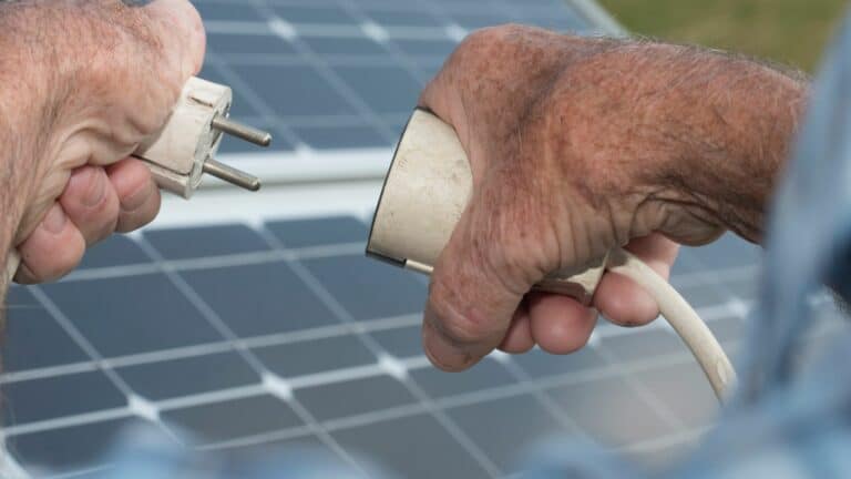 panneau solaire plug and play