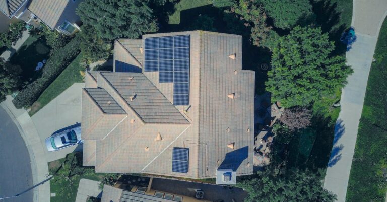 découvrez notre gamme de générateurs solaires pour une source d'énergie renouvelable et écologique. idéal pour alimenter vos équipements en toute autonomie.