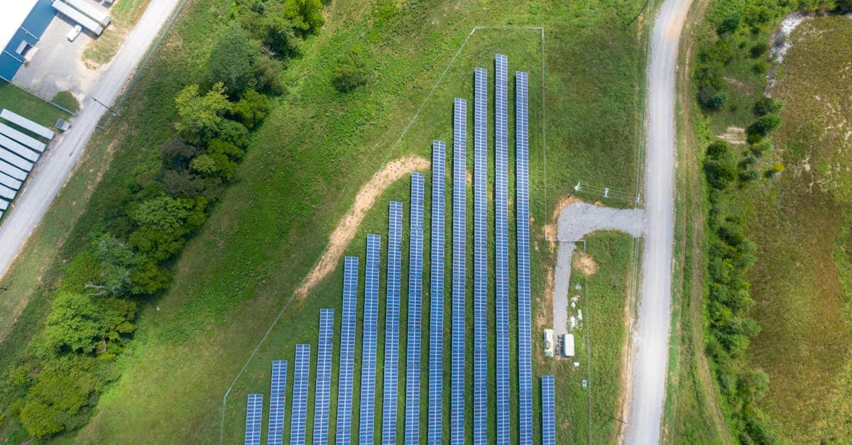 découvrez les avantages des panneaux solaires pour une énergie propre et renouvelable avec notre gamme de solutions de panneaux solaires efficaces et durables.