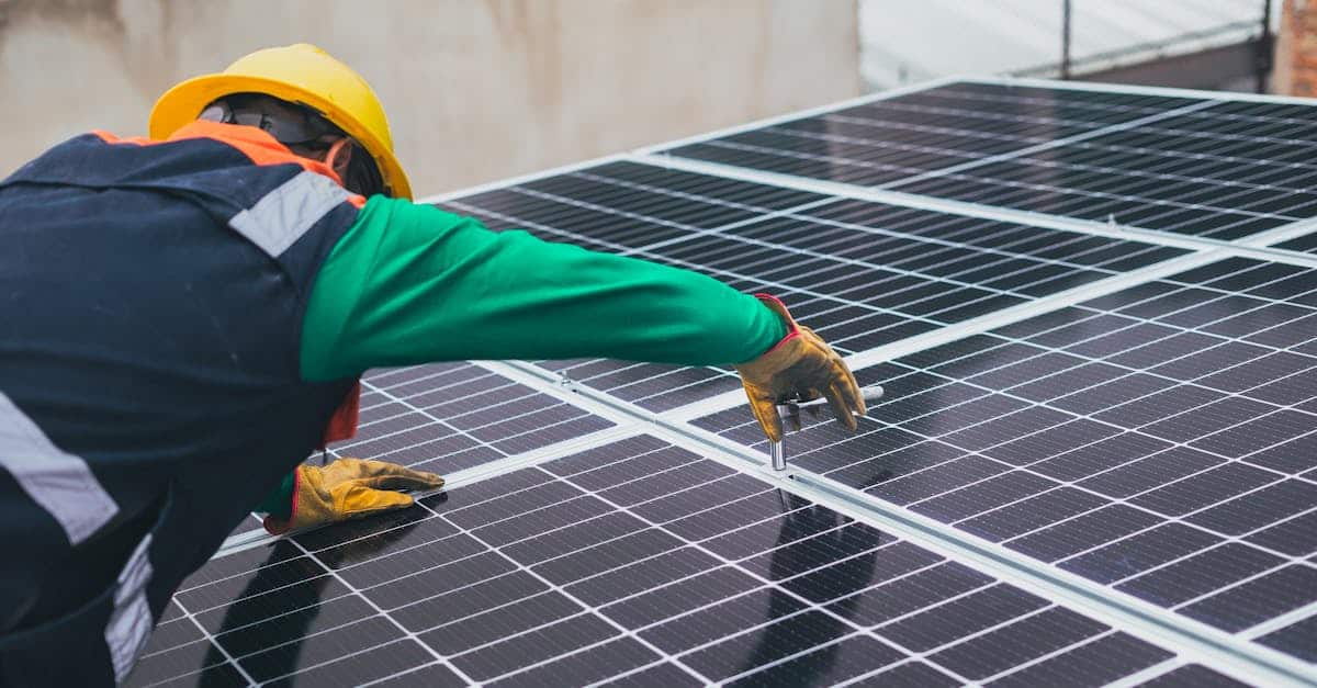 découvrez tout sur l'énergie solaire et son utilisation dans notre vie quotidienne.