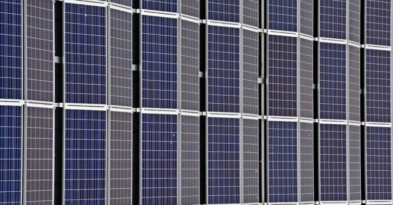 découvrez notre sélection de générateurs solaires pour une source d'énergie propre et fiable. optez pour l'autonomie grâce à nos solutions de génération d'énergie solaire.